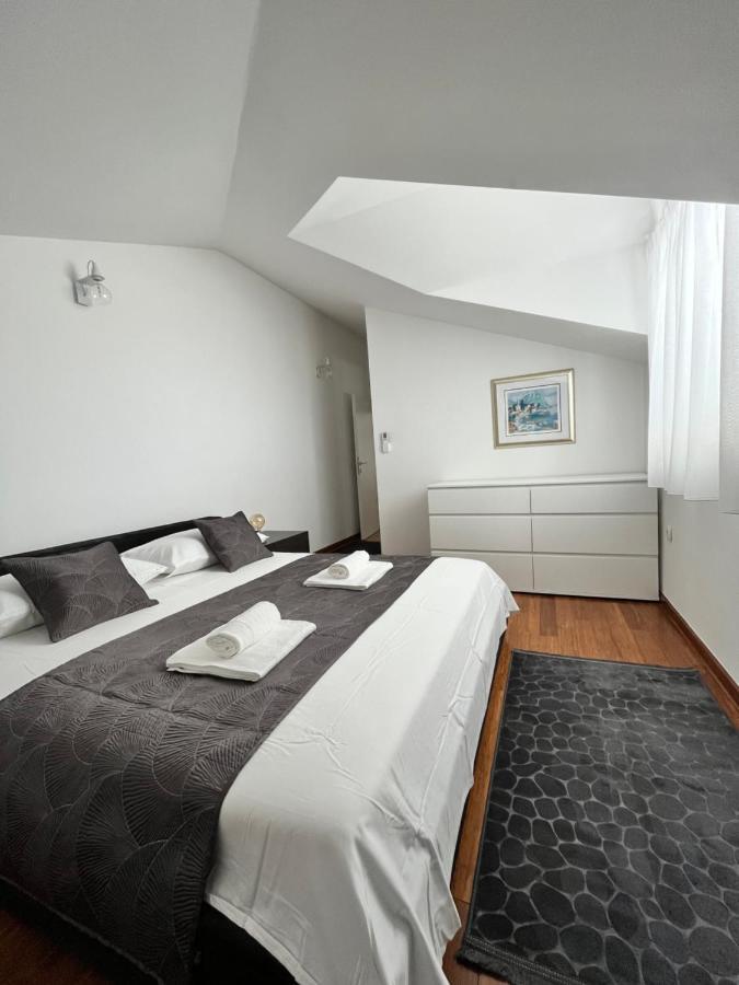 Sky - Beautiful Rooftop Apartment With Shared Pool Split Ngoại thất bức ảnh