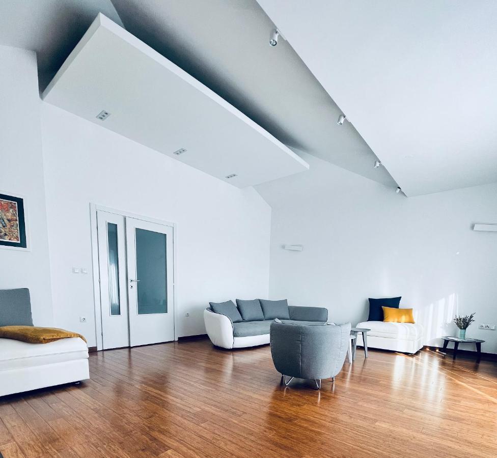 Sky - Beautiful Rooftop Apartment With Shared Pool Split Ngoại thất bức ảnh